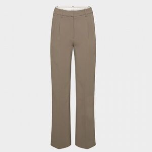 Aritzia Effortless Pants
